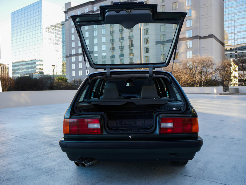 Illustration for article titled E30 Touring in the US